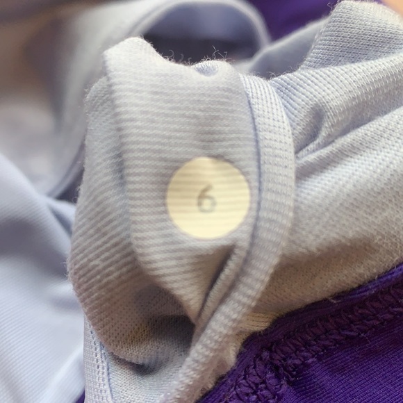 Lululemon Sports bra - Picture 5 of 5